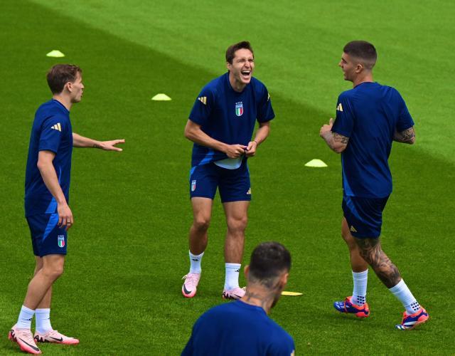 1719640840788061891.jpg GRLMwVlWkAET6QA.jpg